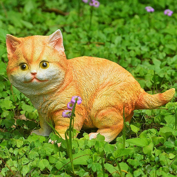 Outdoor cat ornament resin
